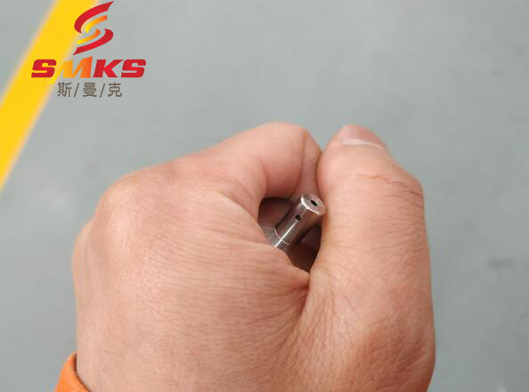<a href='http://m.icam-sec.com' target='_blank'><u>流體拋光機(jī)</u></a>在去除小孔相交處毛刺的應(yīng)用