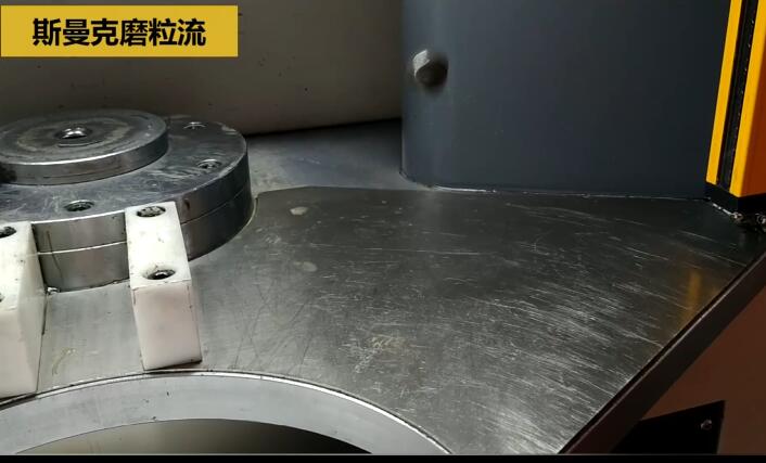 <a href='http://m.icam-sec.com' target='_blank'><u>流體拋光機(jī)</u></a>拋光深孔的效果
